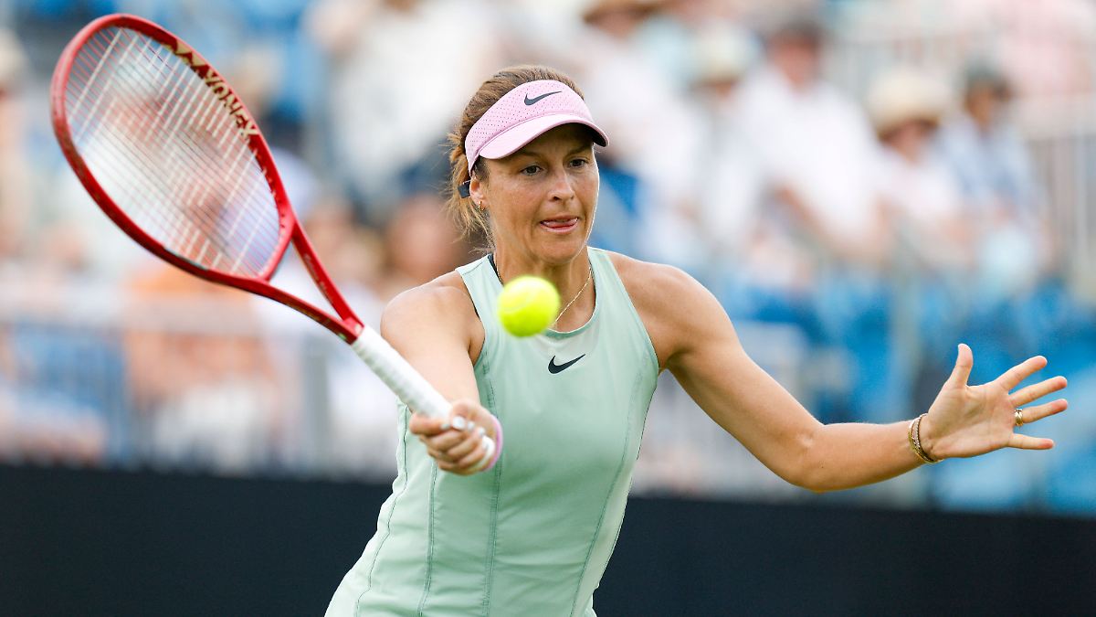 Gemeinsam-mit-Tochter-Bei-Tennis-Ass-Maria-flie-en-die-Freudentr-nen-trotz-Pleite