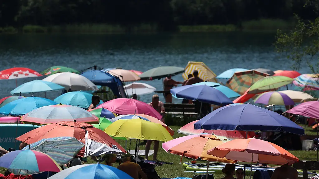 Am-Samstag-stiegen-die-Temperaturen-mancherorts-ueber-40-Grad-in-Bayern