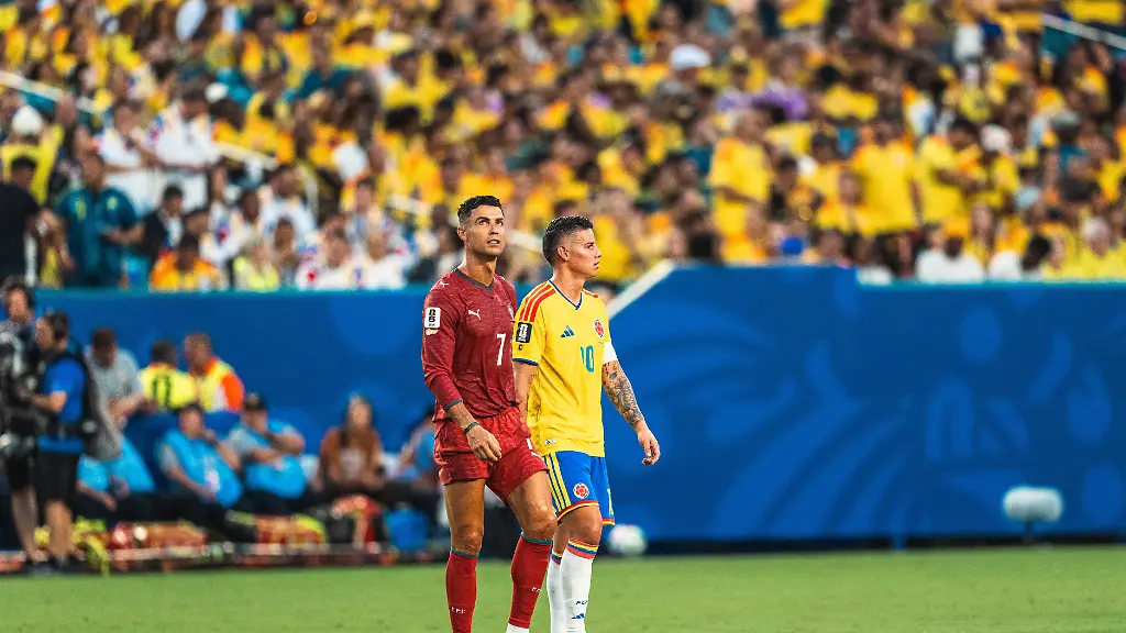 Cristiano-Ronaldo-of-Portugal-and-James-Rodriguez-of-Colombia-during-the-FIFA-World-Cup-2026-Group-K-football-match-between-Colombia-and-Portugal-on-28-June-2026-at-Hard-Rock-Stadium-in-Miami-Florida-United-States-Photo-Alexandre-Martins-DPPI
