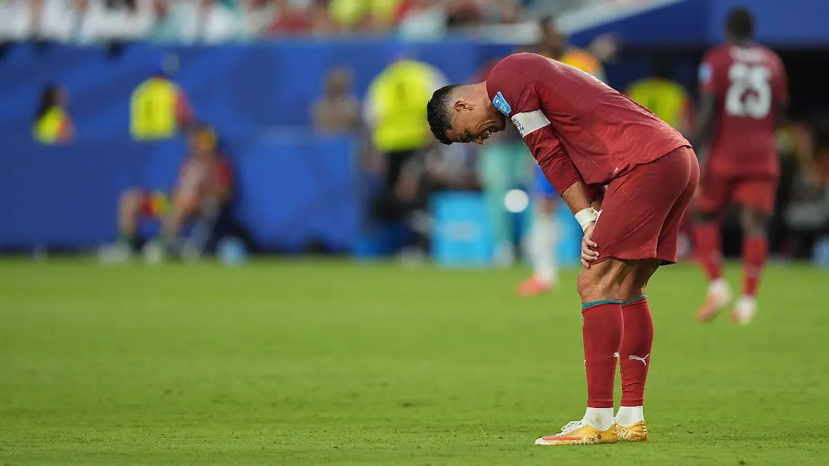 Cristiano-Ronaldo-of-Portugal-reacts-Colombia-v-Portugal-2026-FIFA-World-Cup-WM-Weltmeisterschaft-Fussball-Group-K-Football-Miami-Stadium-Miami-Florida-USA-27-Jun-2026Miami-Miami-Stadium-Florida-FL-United-States-of-America-EDITORIAL-USE-ONLY-No-use-with-unauthorised-audio-video-data-fixture-lists-club-league-logos-or-live-services-Online-in-match-use-limited-to-120-images-no-video-emulation-No-use-in-betting-games-or-single-club-league-player-publications
