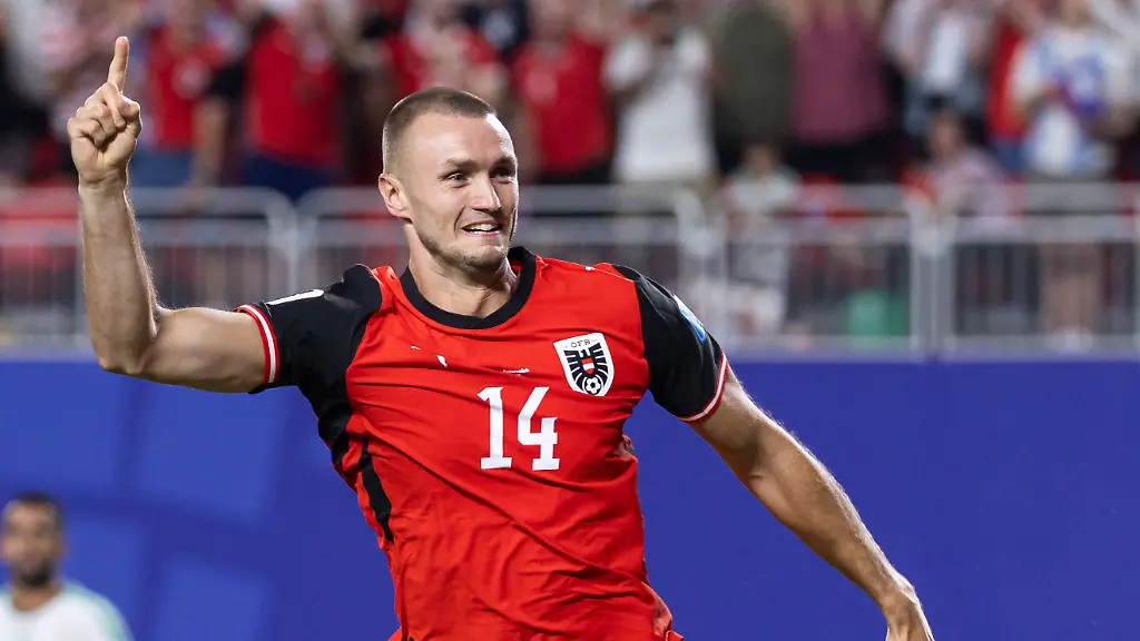 SOCCER-FIFA-World-Cup-WM-Weltmeisterschaft-Fussball-2026-KANSAS-CITY-MISSOURI-USA-28-JUN-26-SOCCER-FIFA-World-Cup-2026-group-stage-Algeria-vs-Austria-Image-shows-the-rejoicing-of-Sasa-Kalajdzic-AUT