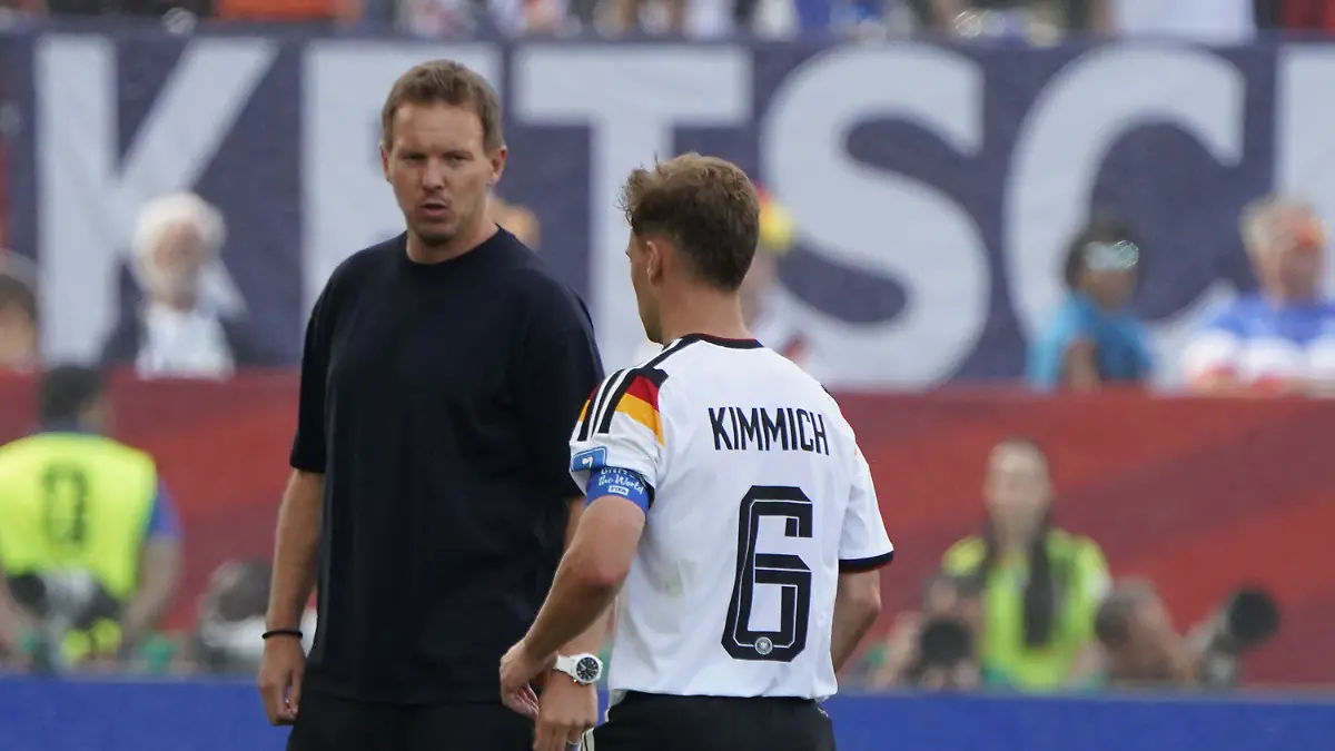 Fussball-Weltmeisterschaft-2026-FIFA-WM-2026-Fussball-World-Cup-Canada-USA-Mexico-2026-Deutschland-vs-ElfenbeinKueste-Germany-vs-Ivory-Coast-Gruppenphase-Gruppen-E-20-06-2026-Toronto-Stadium-Kanada-JUlian-Nagelsmann-Joshua-Kimmich-Deutschland-Aktion-Einzelbild-Foto-Chai-von-der-Laage-FIFA-regulations-prohibit-any-use-of-photographs-as-image-sequences-and-or-quasi-video
