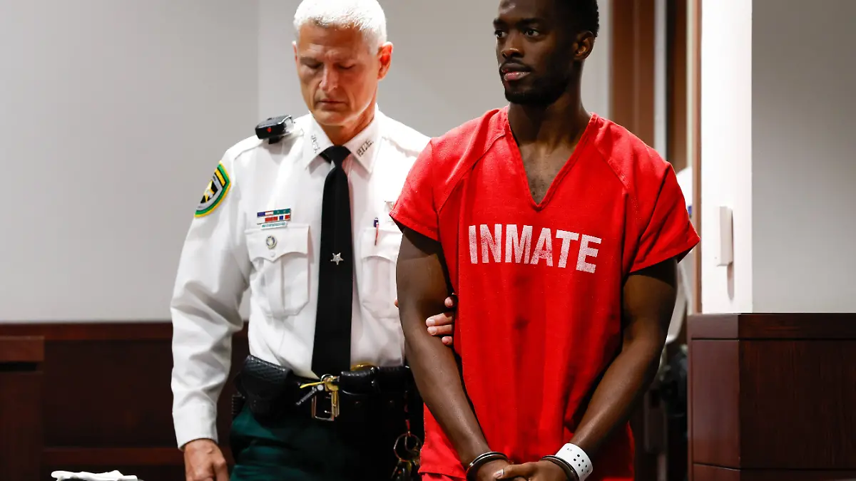 June-29-2026-Tampa-Florida-USA-Terrion-Arnold-a-Detroit-Lions-cornerback-is-brought-out-by-a-Hillsborough-County-officer-before-his-pretrial-detention-hearing-inside-courtroom-1-of-the-Hillsborough-County-Courthouse-on-Monday-June-29-2026-in-Tampa