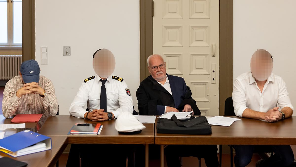 Polizisten entschuldigen sich nach Gewalt auf G20-Gipfel bei Opfer