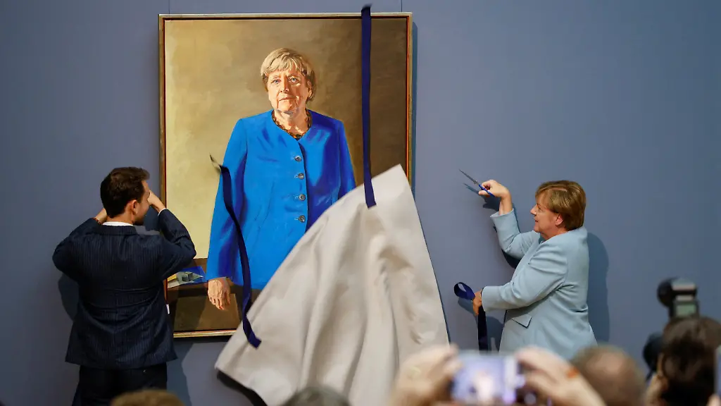 2026-06-30T163529Z_973719142_RC2G4MAGQ413_RTRMADP_3_GERMANY-POLITICS-MERKEL