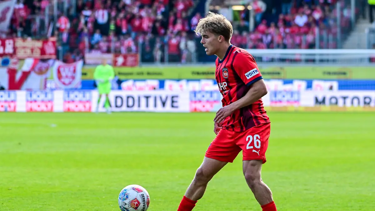 Hennes-Behrens