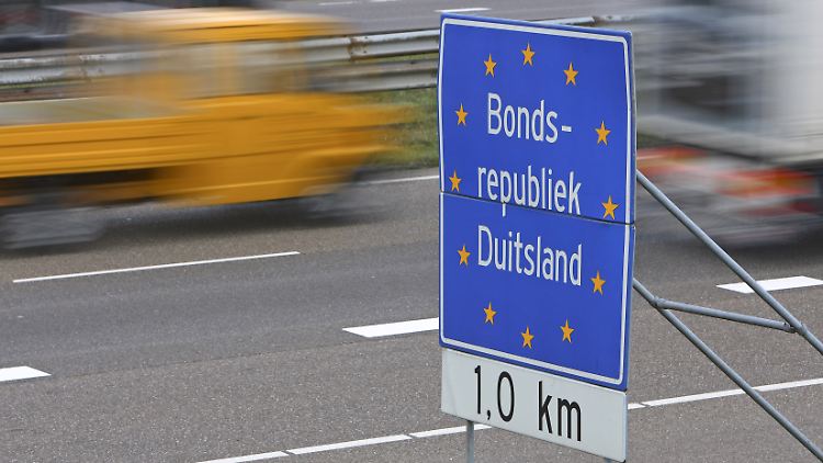 "Der Sündenbock von außen wird helfen müssen, eine Entscheidung herbeizuführen."