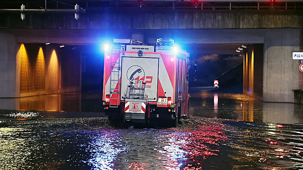 In-der-Region-Aschaffenburg-war-die-Feuerwehr-bei-etwa-300-Einsaetzen-gefordert