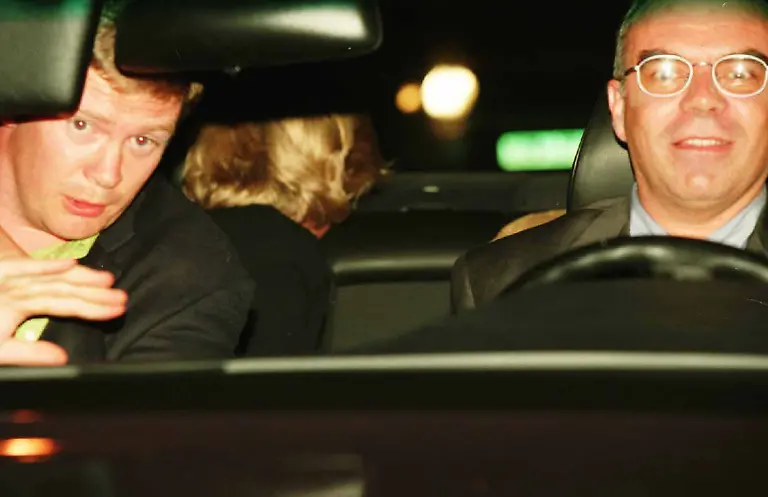 A-photo-taken-by-Jacques-Langevin-in-Paris-on-the-night-of-August-31-1997-shows-Diana-Princess-of-Wales-head-turned-away-in-backseat-her-bodyguard-Trevor-Rees-Jones-left-and-driver-Henri-Paul-shortly-before-the-fatal-crash-which-killed-Diana-her-companion-and-Henri-Paul-The-photo-was-presented-as-part-of-the-evidence-at-the-Scott-Baker-Inquest-into-the-crash-in-which-the-jury-found-that-Diana-and-Dodi-had-been-unlawfully-killed-because-their-driver-Henri-Paul-and-the-pursuing-paparazzi-were-reckless