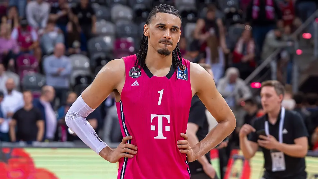 Jonathan-Baehre-spielt-kuenftig-fuer-Bamberg