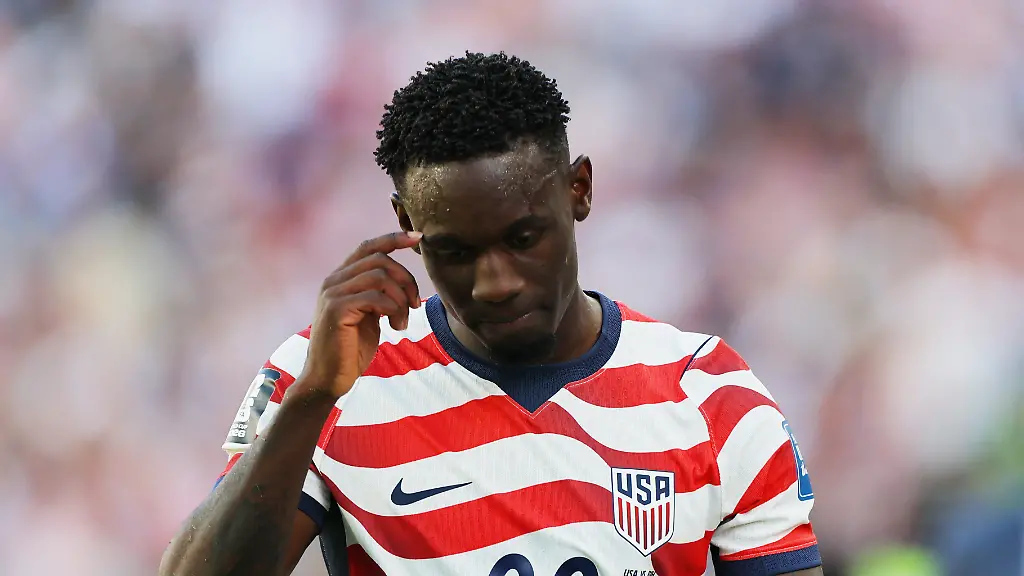 Soccer-Football-FIFA-World-Cup-2026-Round-of-32-United-States-v-Bosnia-and-Herzegovina-San-Francisco-Bay-Area-Stadium-Santa-Clara-California-U-S-July-1-2026-Folarin-Balogun-of-the-U-S