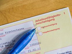 Arbeitsunfaehigkeitsbescheinigung AU Gelber Schein Krankheit
