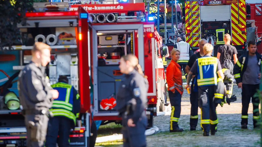 Der-Schweriner-Landtag-zeigte-angesichts-des-Brandes-einer-Ludwigsluster-Klinik-seine-Anteilnahme