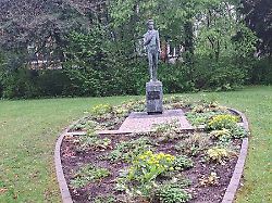 Moskau vergleicht Tat mit 1933: Diebe stehlen Puschkin-Statue - Stadt in NRW spürt Zorn des Kreml