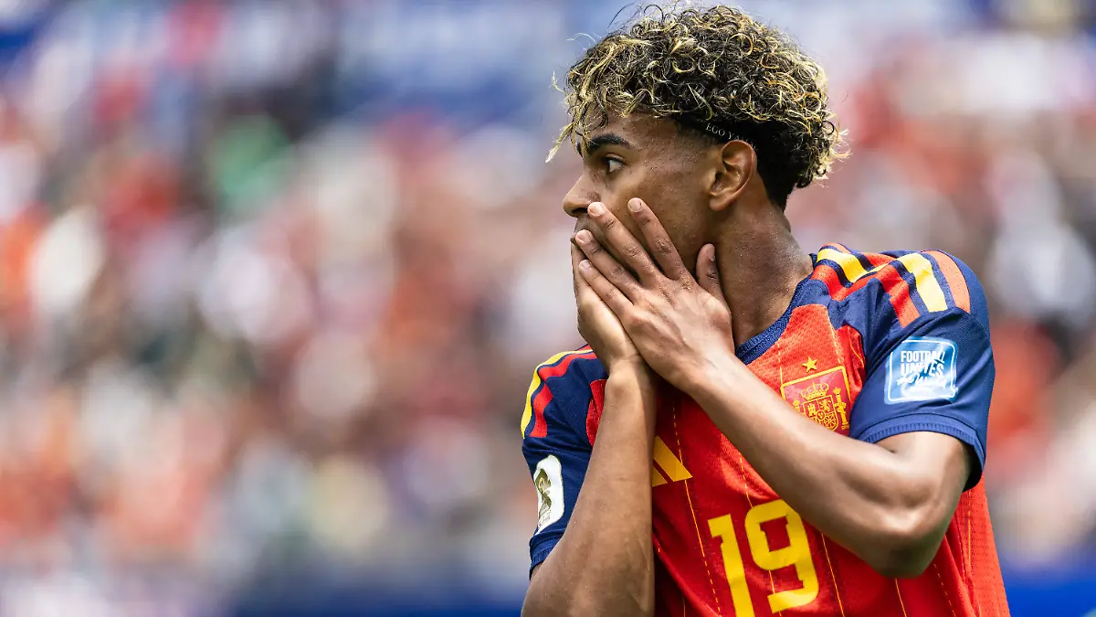 SOCCER-FIFA-World-Cup-WM-Weltmeisterschaft-Fussball-2026-INGLEWOOD-CALIFORNIA-USA-02-JUL-26-SOCCER-FIFA-World-Cup-round-of-32-Spain-vs-Austria-Image-shows-the-disappointment-of-Lamine-Yamal-ESP
