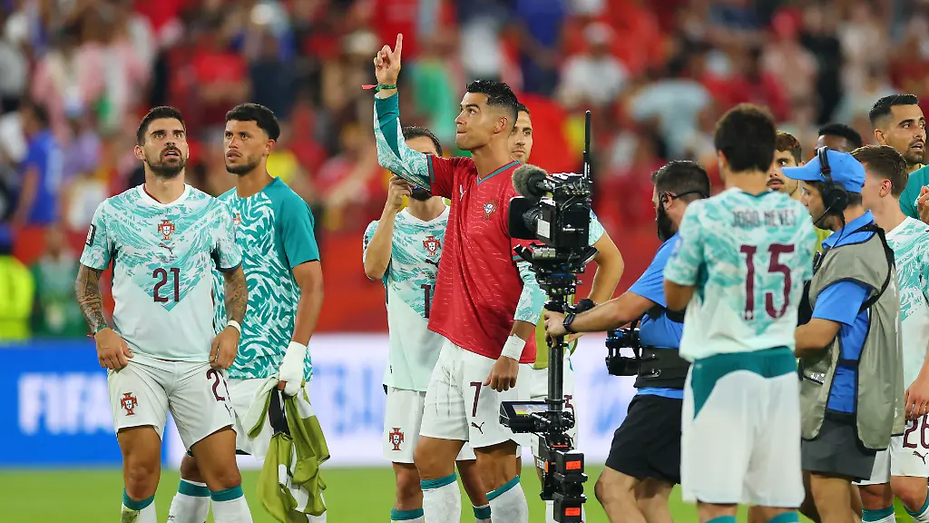 Soccer-Football-FIFA-World-Cup-2026-Round-of-32-Portugal-v-Croatia-Toronto-Stadium-Toronto-Canada-July-2-2026-Portugal-s-Cristiano-Ronaldo-celebrates-after-the-match-as-he-wears-the-shirt-of-Diogo-Jota-ahead-of-the-one-year-anniversary-of-his-death-REUTERS-Mike-Segar