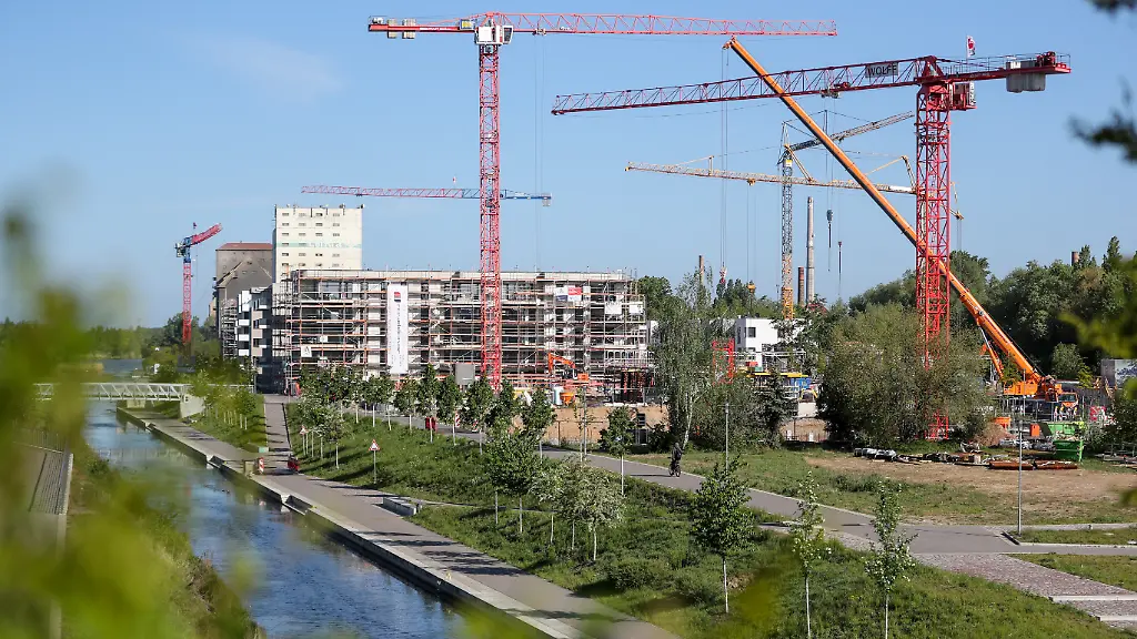 Das-Auftragsniveau-in-der-Baubranche-ist-trotz-des-Rueckgangs-in-den-ersten-vier-Monaten-vergleichsweise-hoch