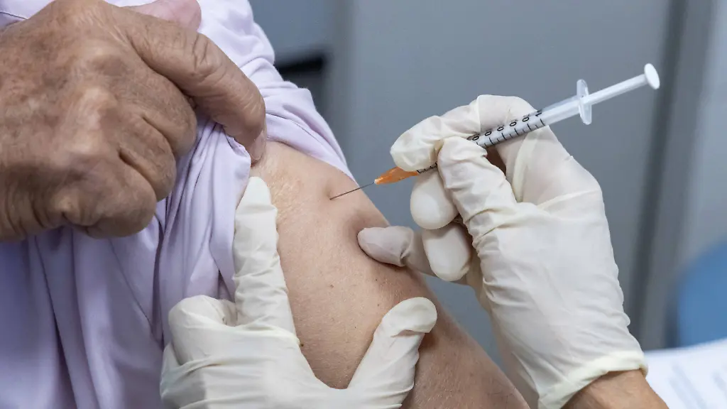 Vaccin-Covid-19-Pfizer-LP-8-1-saison-2025-2026-Campagne-automnale-de-vaccination-Covid-19-variant-LP-8-1