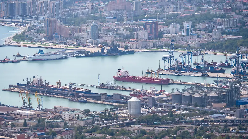 Panoramic-view-of-large-port-at-Black-Sea-coast-in-Russia-Novorossiysk-City