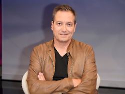 Nach Femizid-Witz: RBB-Intendantin Demmer verteidigt Dieter Nuhr