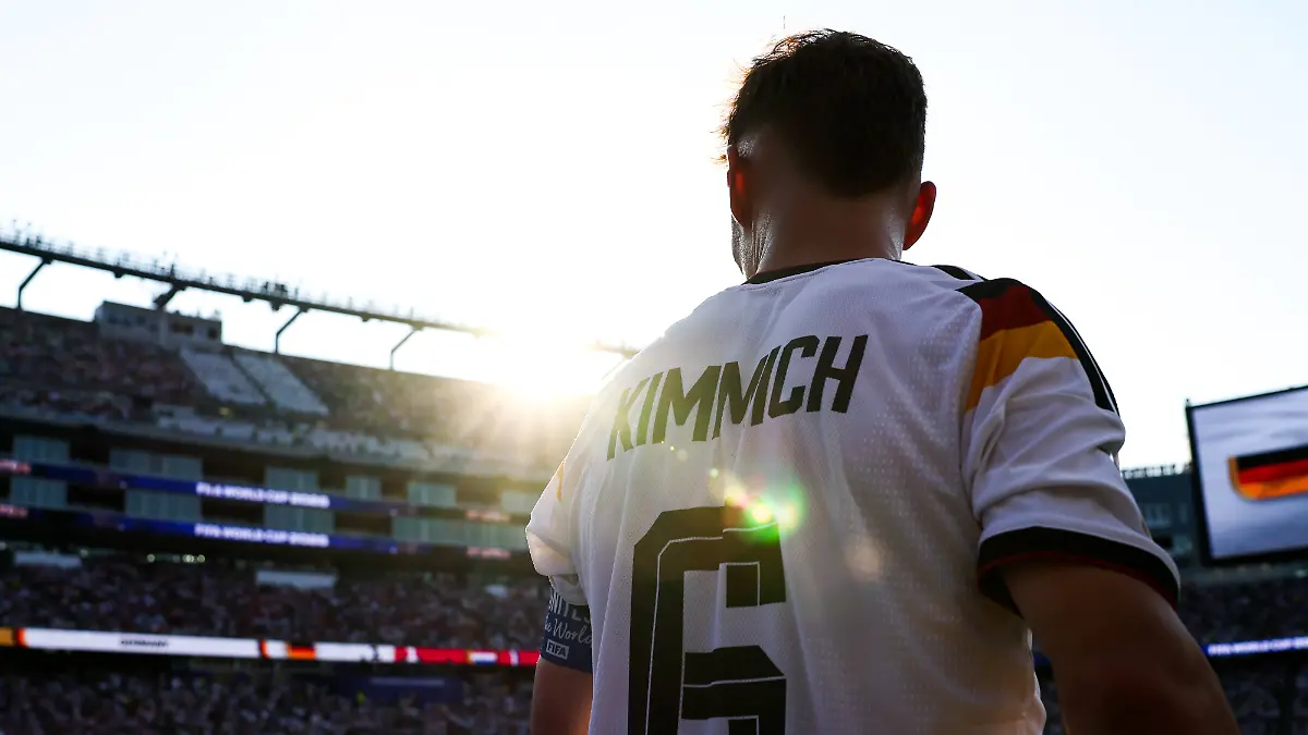 FOXBOROUGH-MASSACHUSETTS-JUNE-29-Joshua-Kimmich-of-Germany-looks-on-during-the-FIFA-World-Cup-WM-Weltmeisterschaft-Fussball-2026-Round-of-32-match-between-Germany-and-Paraguay-at-Boston-Stadium-on-June-29-2026-in-Foxborough-Massachusetts