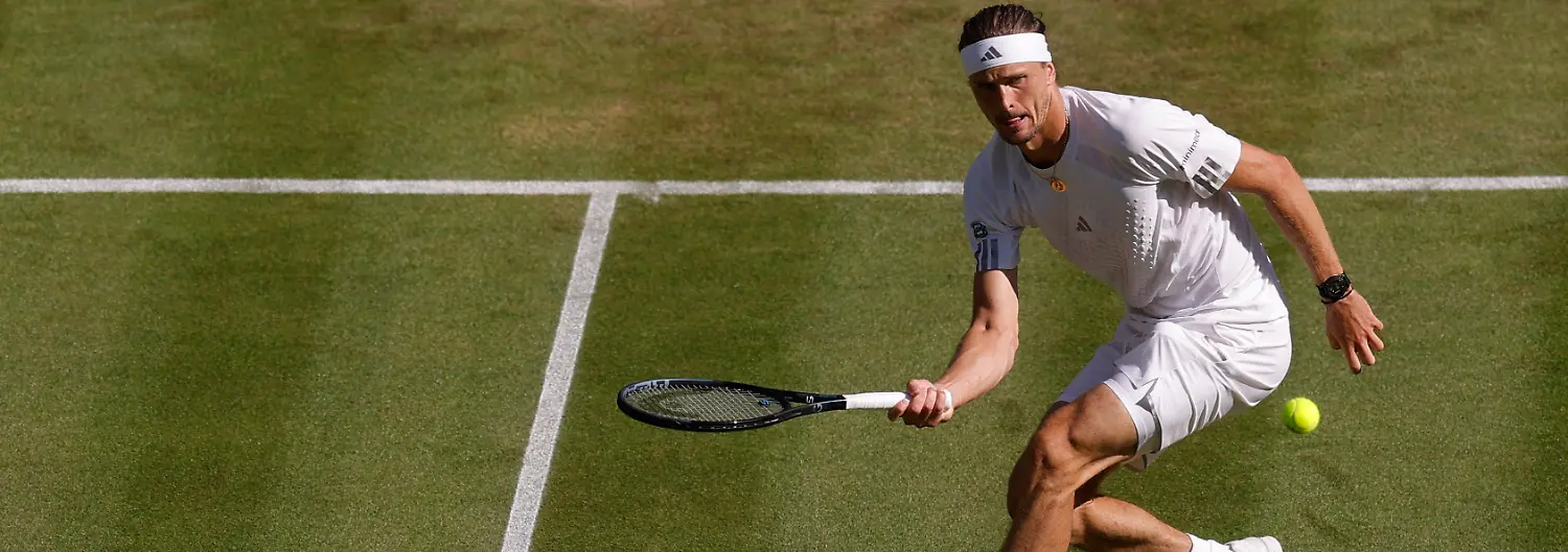 Tennis-Wimbledon-All-England-Lawn-Tennis-and-Croquet-Club-London-Britain-July-2-2026-Germany-s-Alexander-Zverev-in-action-during-his-second-round-match-against-France-s-Valentin-Royer-REUTERS-Andrew-Couldridge