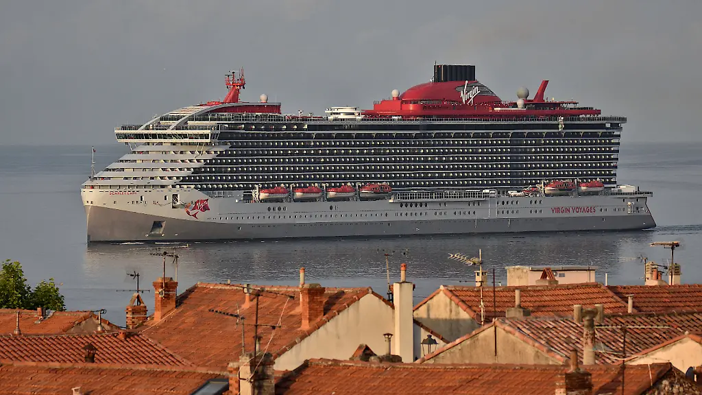 The-Scarlet-Lady-arrives-in-Marseille-France-27-May-2023-The-passenger-cruise-ship-Scarlet-Lady-arrives-at-the-French-Mediterranean-port-of-Marseille
