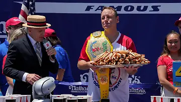 2025-07-04T173429Z_1454898017_RC2TFFAVIFHA_RTRMADP_3_USA-JULYFOURTH-NATHANS