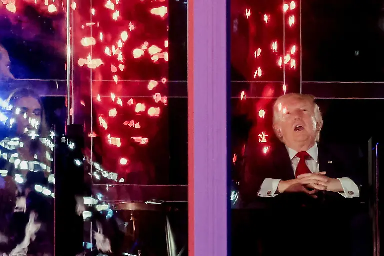 U-S-President-Donald-Trump-reacts-while-watching-fireworks-explode-during-the-Freedom-250-s-Salute-to-America-as-the-United-States-celebrates-its-250th-anniversary-on-Independence-Day-attempting-the-largest-firework-display-in-history-with-850-000-fireworks-in-Washington-D-C-U-S-July-5-2026