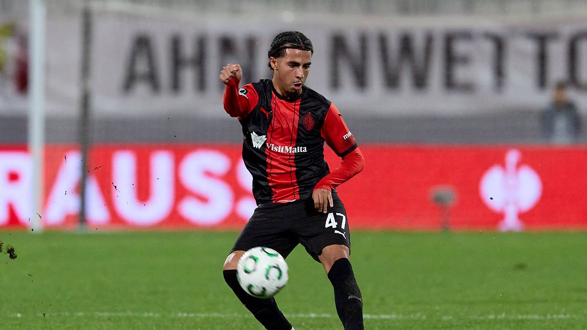 Transfer-Ticker: El Fanis trainiert bei Aachen mit