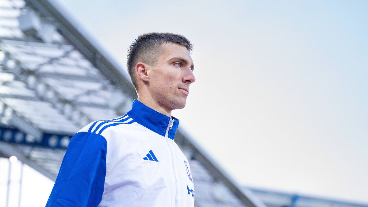 Transfer-Ticker: Sky: Zwei Schalke-Abgänge möglich