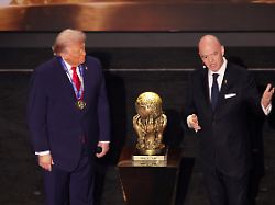 Keine Sperre für US-Star: Infantino und Trump verstecken den Skandal nicht mal