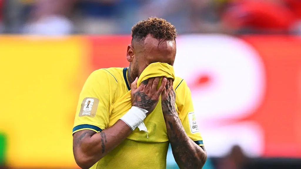 Macht-nach-130-Laenderspielen-fuer-Brasilien-Schluss-Neymar