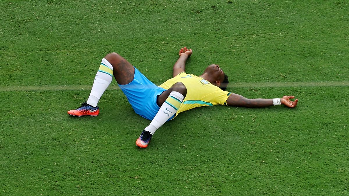 Tränen, Trauer, Traum vorbei: Die stolze Fußballnation Brasilien liegt wieder am Boden