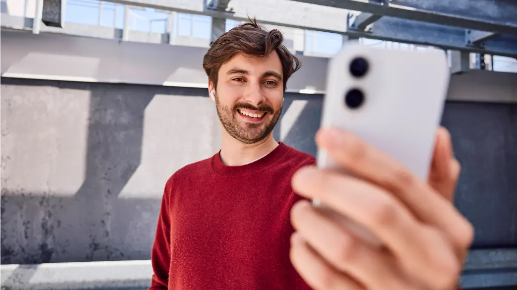Unbegrenztes-Surf-Vergnuegen-zum-kleinen-Preis-Gibt-es-gerade-bei-Unlimited-Mobile