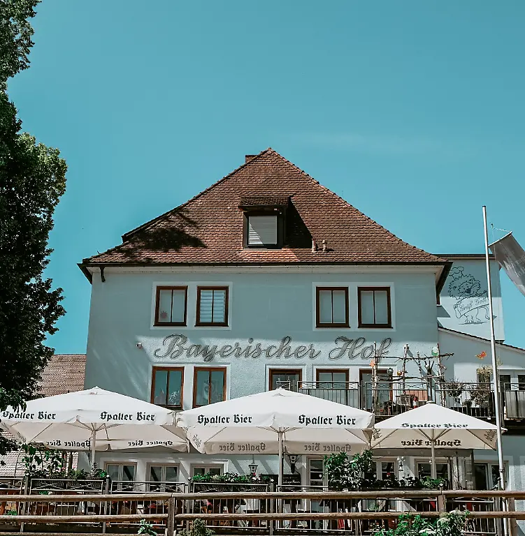 Bayerischer Hof 1