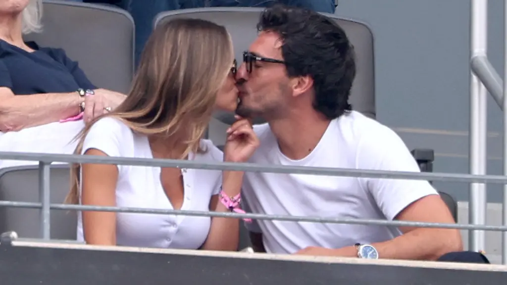 Mats-Hummels-with-gilfriend-German-model-and-influencer-Nicola-Cavanis-attend-the-match-Brazil-vs-Norway-FIFA-World-Cup-2026-at-the-New-York-New-Jersey-Stadium-NJ-on-July-5-2026-Photo-by-Charles-Guerin-ABACAPRESS