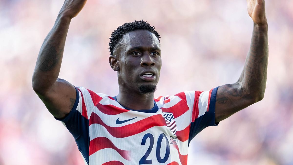 FIFA weist Beschwerde ab: US-Fußballstar Balogun darf im WM-Achtelfinale spielen