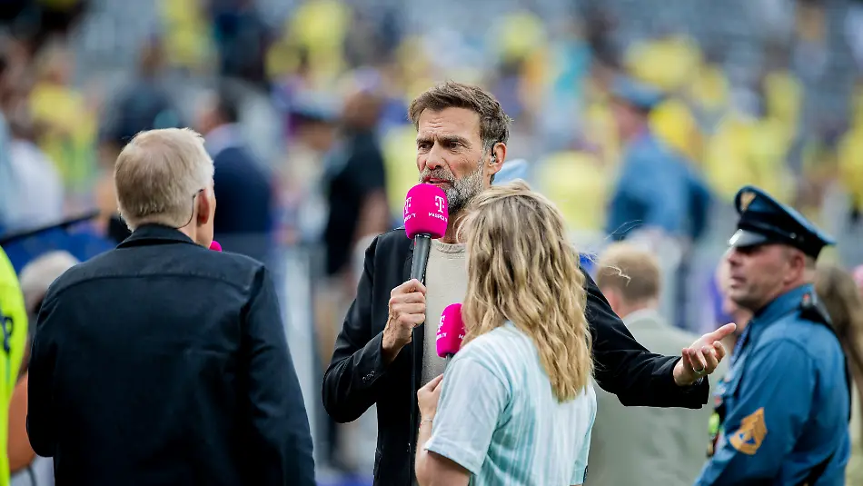 New-York-New-Jersey-USA-05th-Jul-2026-Juergen-Klopp-Tabea-Kemme-und-Johannes-B-Kerner-Brasil-Norway-World-Cup-Brasilien-Norwegen-05-07-2026-New-York-New-Jersey-USA-July-5-2026-Juergen-Klopp-Tabea-Kemme-and-Johannes-B