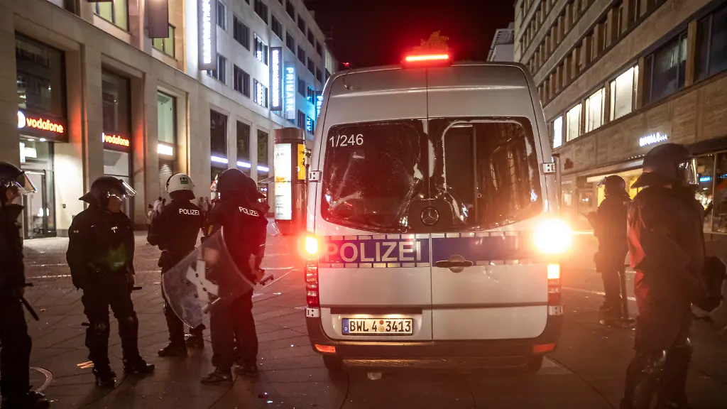 af951cbe84c9be9aa3899c37a67b635c