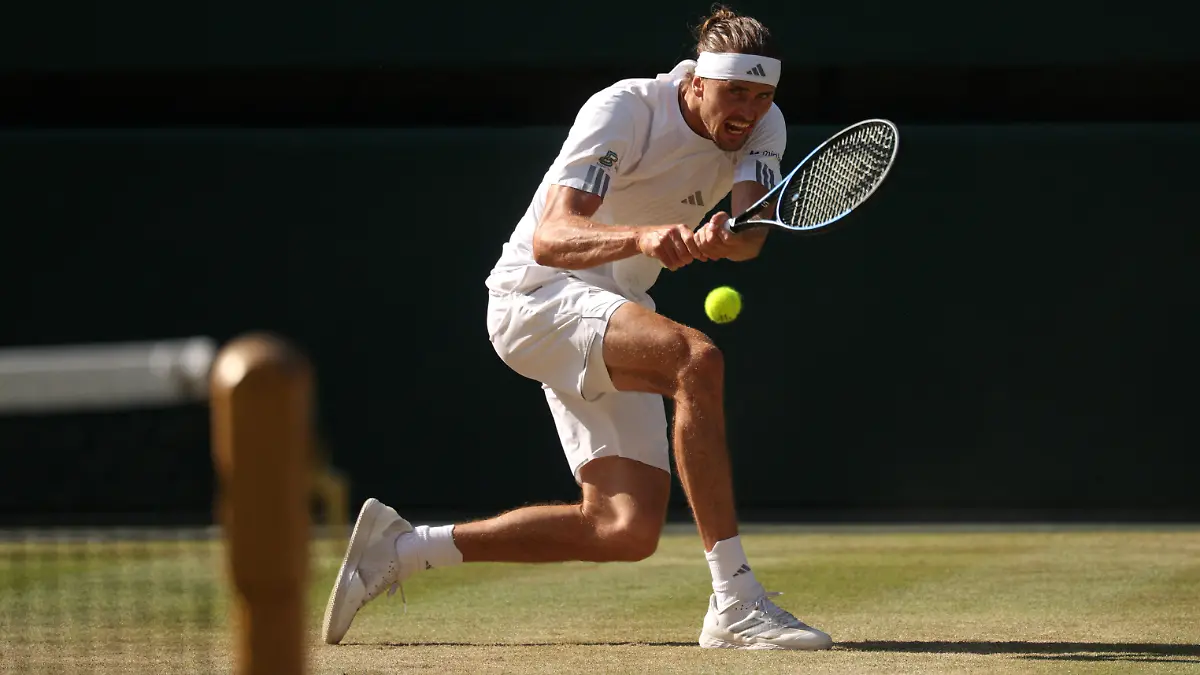 Tennis-Wimbledon-All-England-Lawn-Tennis-and-Croquet-Club-London-Britain-July-7-2026-Germany-s-Alexander-Zverev-in-action-during-his-fourth-round-match-against-Czech-Republic-s-Jiri-Lehecka-REUTERS-Marko-Djurica
