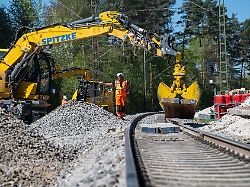 Längere Sicherheitstests: Wiedereröffnung der Bahn Strecke Nürnberg-Regensburg verschiebt sich