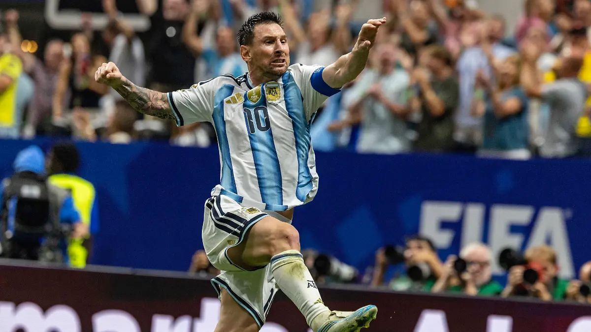 ATLANTA-GEORGIA-JULY-07-Lionel-Messi-of-Argentina-celebrates-after-scoring-a-goal-during-the-FIFA-World-Cup-WM-Weltmeisterschaft-Fussball-2026-Round-of-16-match-between-Argentina-and-Egypt-at-Atlanta-Stadium-on-July-7-2026-in-Atlanta-Georgia