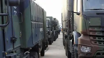 549461933