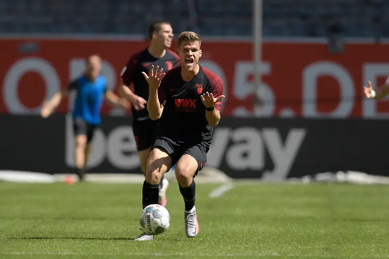 c9e93d057c046ca97481c04f81c2b87a