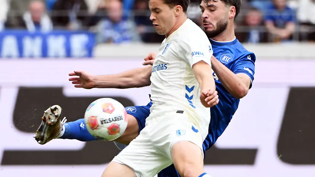 In-der-vergangenen-Saison-war-Max-Geschwill-l-an-den-1-FC-Magdeburg-verliehen-Jetzt-wechselt-er-aus-Kiel-nach-Essen