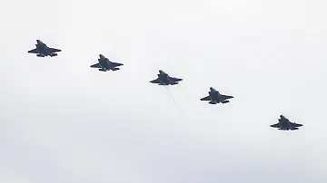 546906323