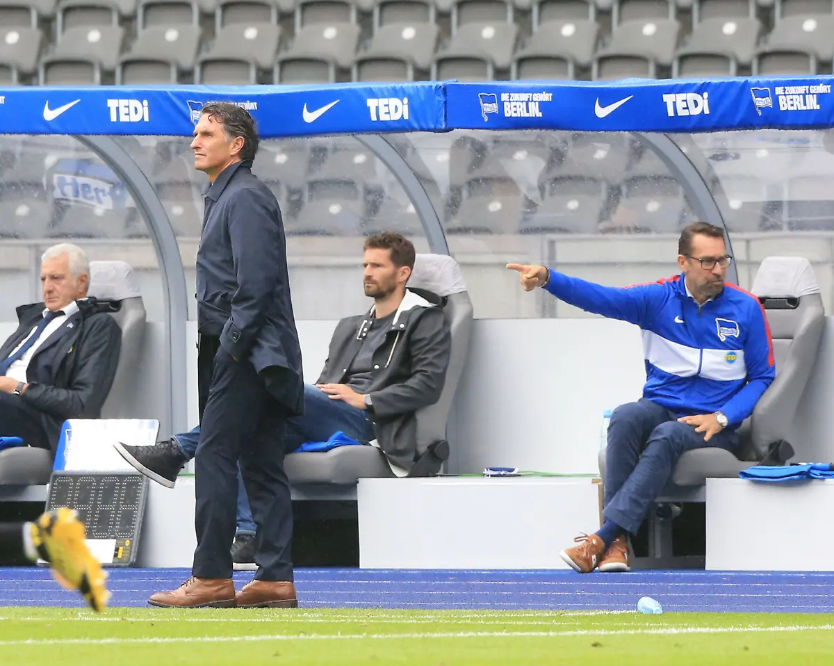 27c21501c8e7e6a4f15a5c8e1183cb2e