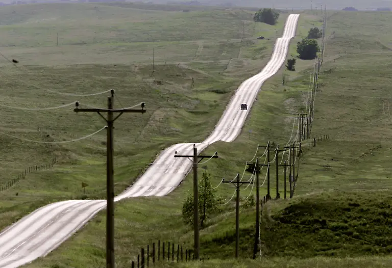 2001-06-24T000000Z-237307316-RP2DRIDUGSAA-RTRMADP-3-FEATURE-HEALTH-NATIVES-1