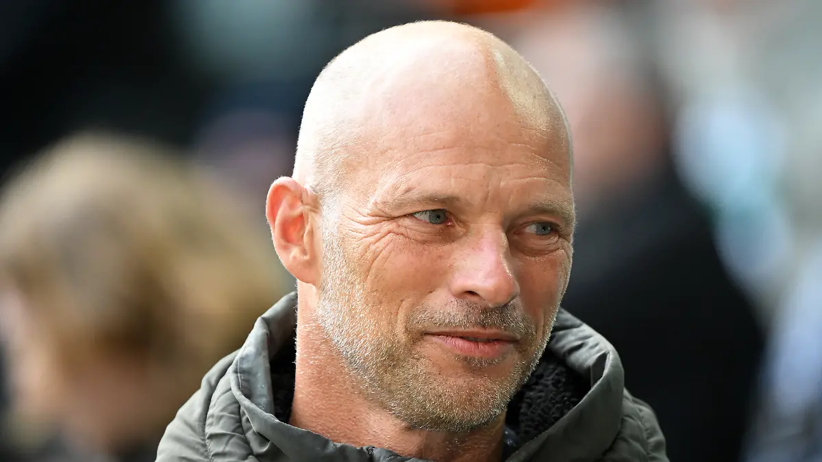 Moenchengladbach-Borussia-Park-24-02-24-GER-Herren-1-Bundesliga-Saison-2023-2024-Borussia-Moenchengladbach-VfL-Bochum-Bild-Arie-VAN-LENT-Only-for-editorial-use-DFL-regulations-prohibit-any-use-of-photographs-as-image-sequences-and-or-quasi-video